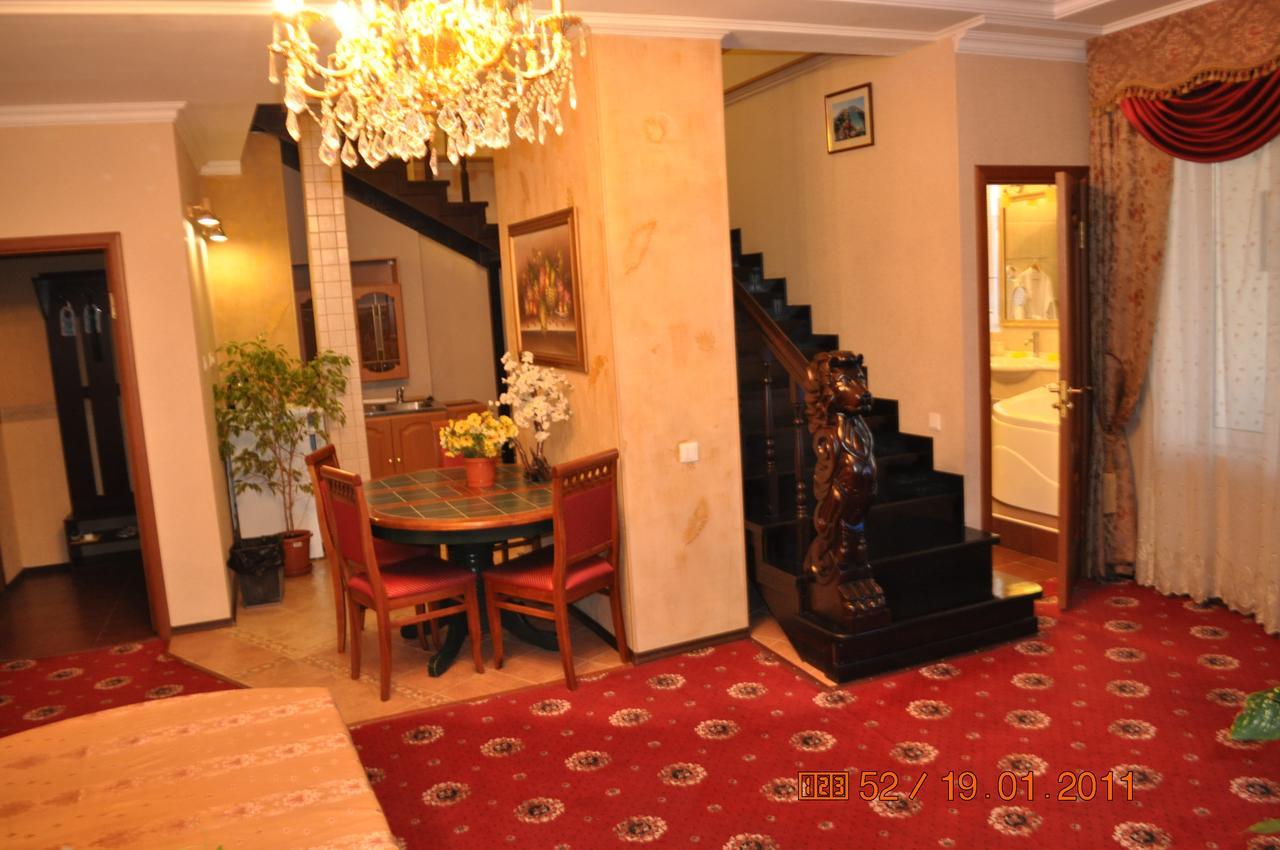 Grand Hotel Uyut Krasnodar Exteriér fotografie