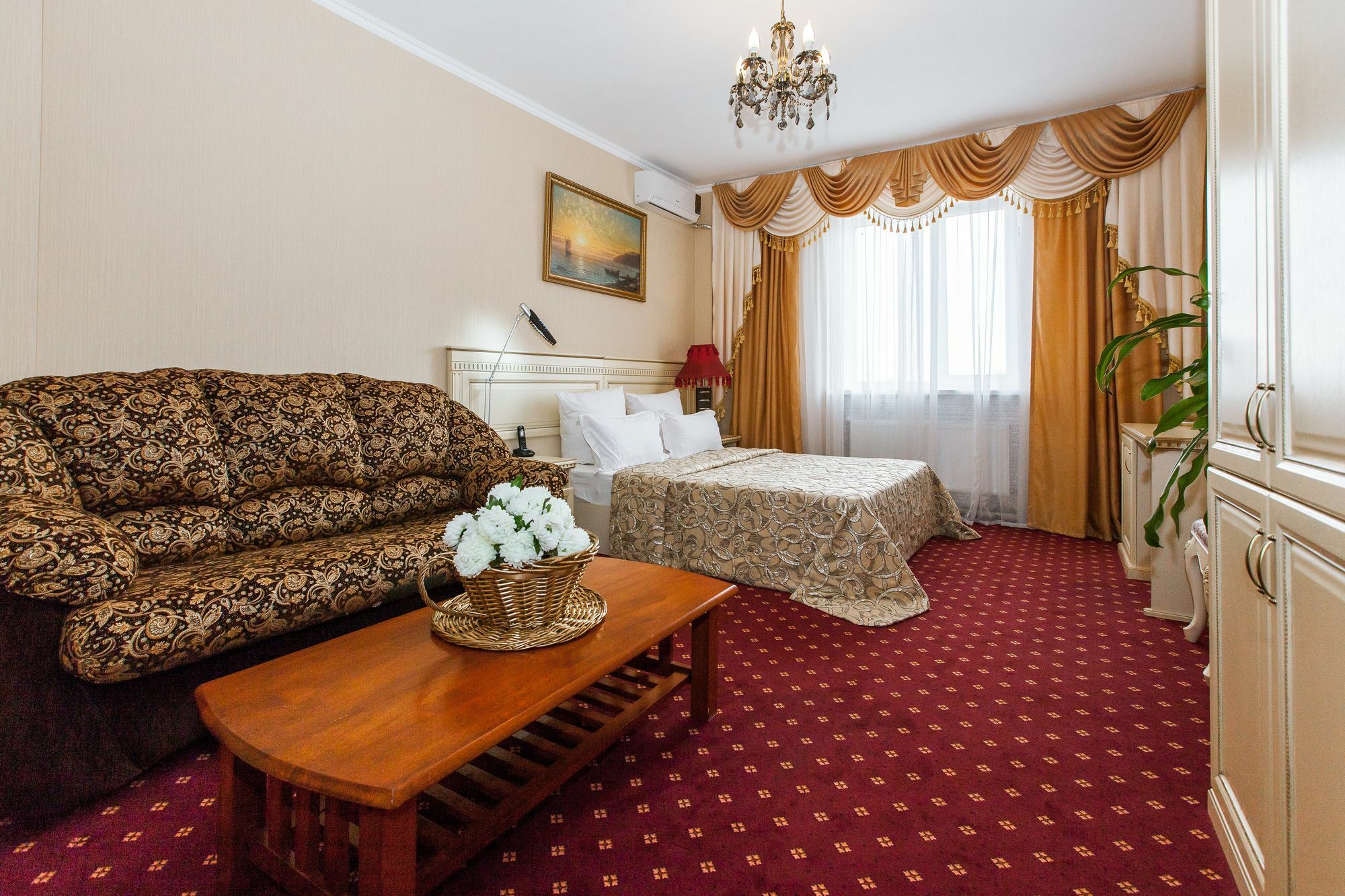 Grand Hotel Uyut Krasnodar Exteriér fotografie